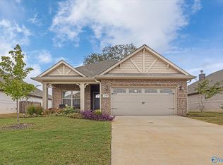135 Rosemary Ayers Dr, Madison, AL 35756