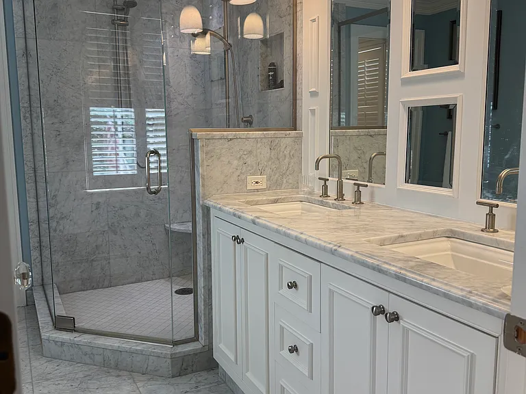 506 Roslyn Pl — Photo 13