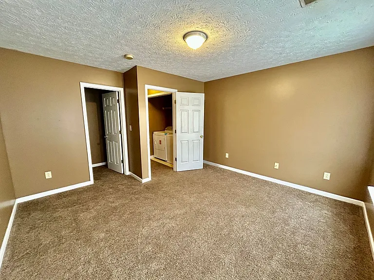 221 Simba Way — Photo 17