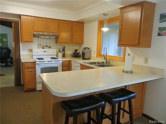4th image of 22172 Wingate Ct