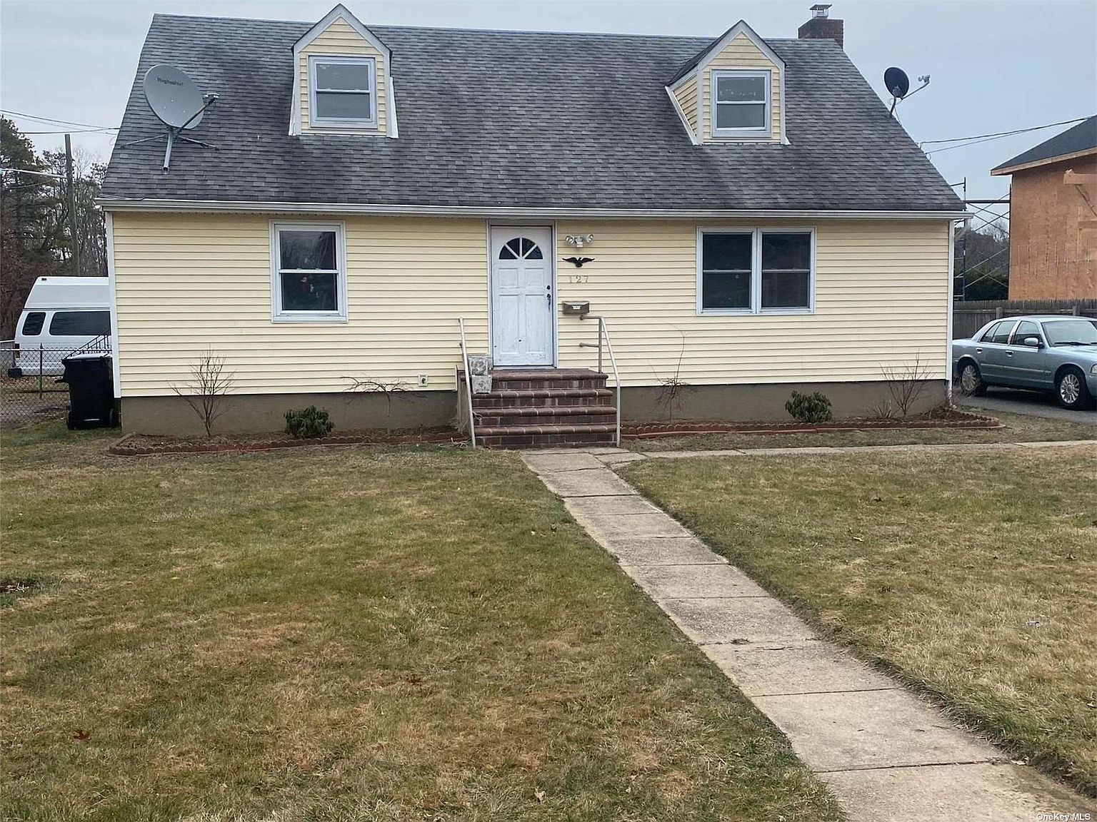 127 Beatrice Avenue West Islip NY 11795 Zillow