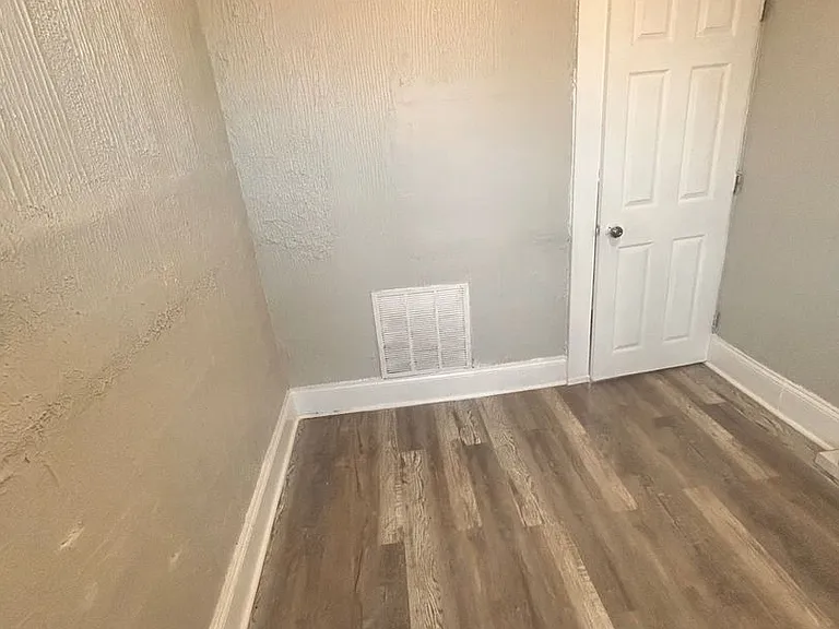 6417 S Evans Ave — Photo 15