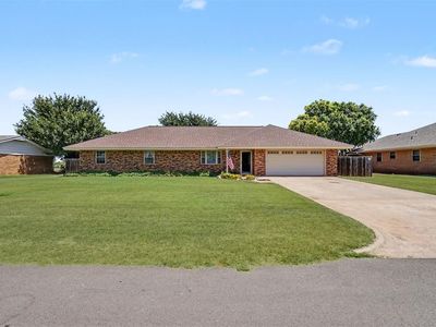 4 Darla Dr, Sayre, OK, 73662