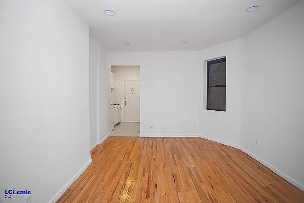 1st image of 505 E 88th St APT 2C