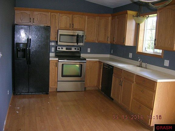 5th image of 109 Savanna Ln