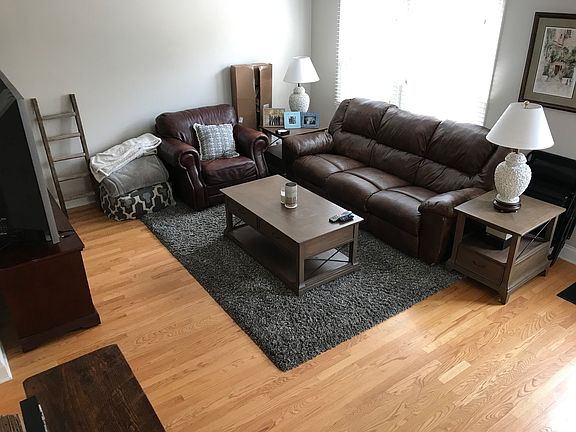 4th image of 2302 W Roscoe St Unit Ch-2