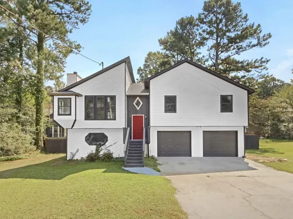 295 Lamden Ct, Lawrenceville, GA 30046