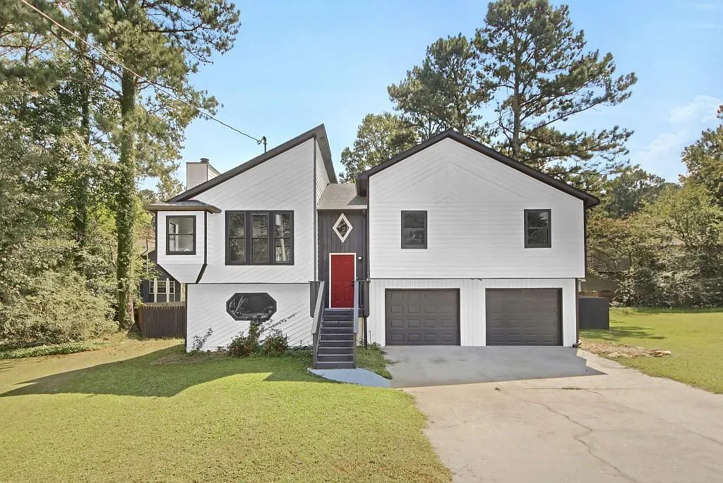 295 Lamden Ct, Lawrenceville GA - Owner Finance Home
