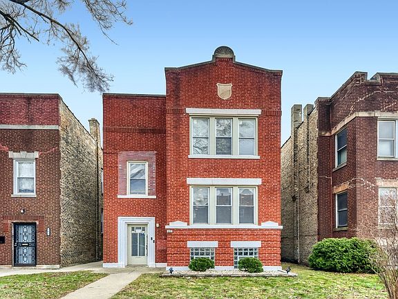 2nd image of 111 W 74th St