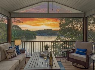 489 Ginger Rd, Lake Ozark, MO 65049