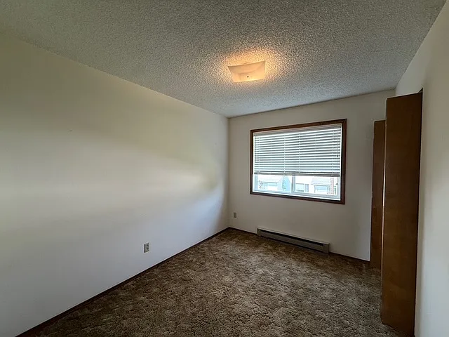 456 Barney St #1 — Photo 8