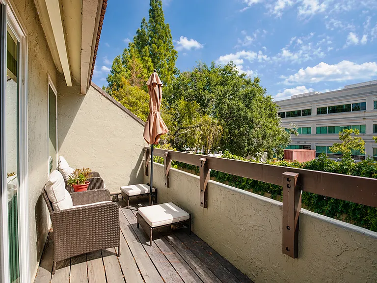 282 Tradewinds Dr — Photo 14