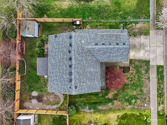 2nd image of 8728 Milbanke Drive SE