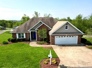 140 Scenery Rd, Wheeling, WV 26003