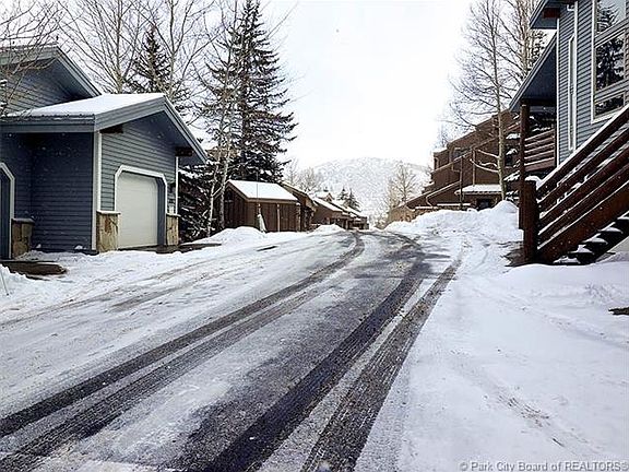 3rd image of 1106 Stonebridge Cir #22