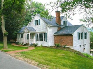 113 Upper Knapp Rd, Clarks Summit, PA 18411