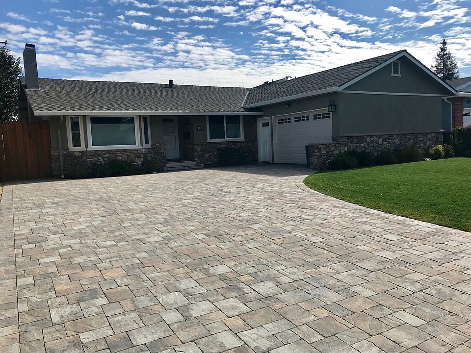1st image of 4020 Woodford Dr