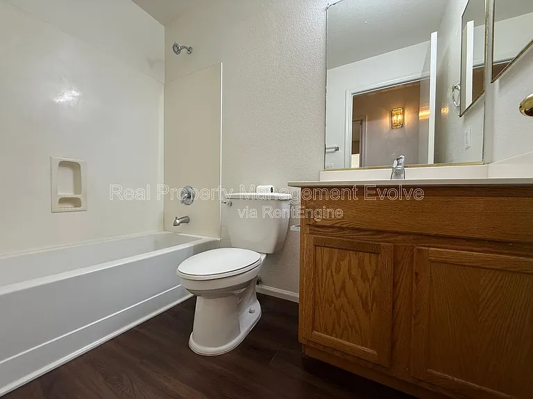 4935 W Ardmore Rd — Photo 18