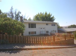 3332 SW Kirk Ave, Pendleton, OR 97801