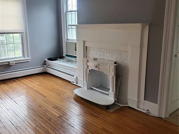 3rd image of 145 W Main St