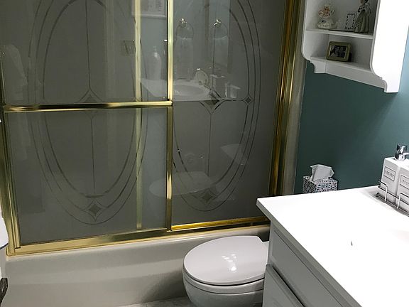 5th image of 8210 Woodbriar Dr