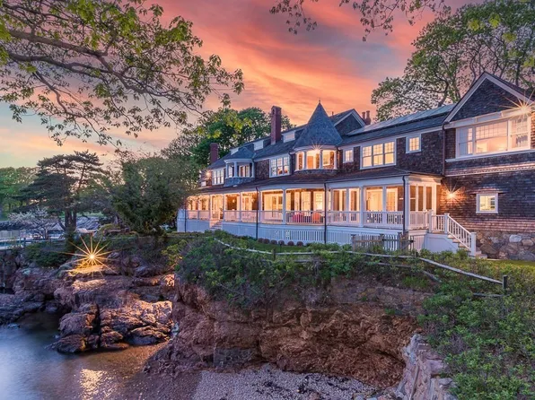 10 Boardman Ave, Manchester, MA 01944