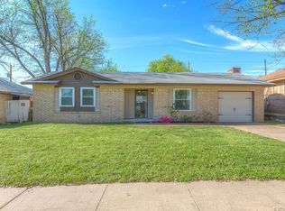 18558 E 2nd St S, Tulsa, OK 74108