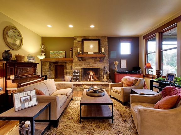2nd image of 399 Song Creek Ln
