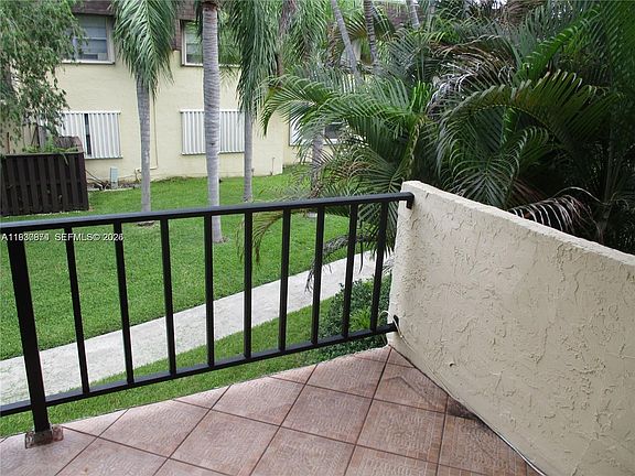 5th image of 13726 SW 90th Ave #26