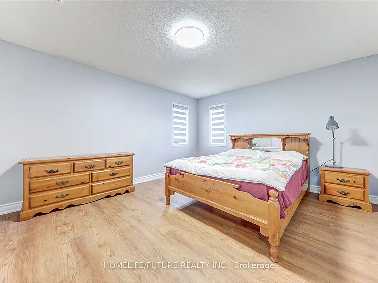 69 Heatherdale Dr #MAIN 2ND — Photo 27