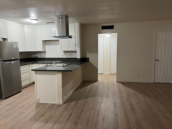 4th image of 803 N Major Ave APT 2