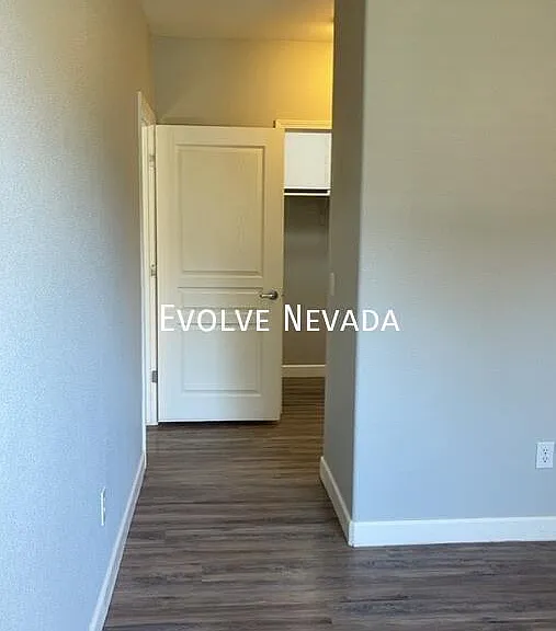 4900 Bougainvillea Cir — Photo 17