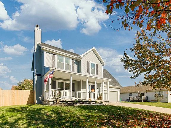 2nd image of 202 Thomas Pl