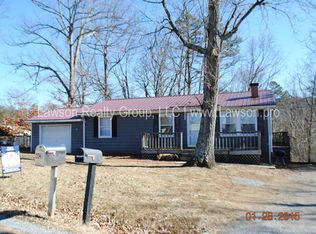 442 Ridge Rd, Troutville, VA 24175