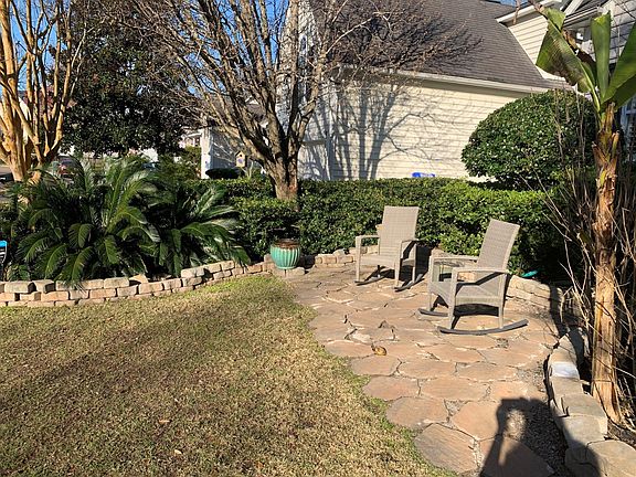 3rd image of 418 Baycreek Dr