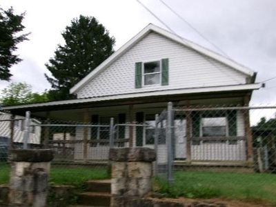 200 Little Vine Dr, Beaver, WV, 25813