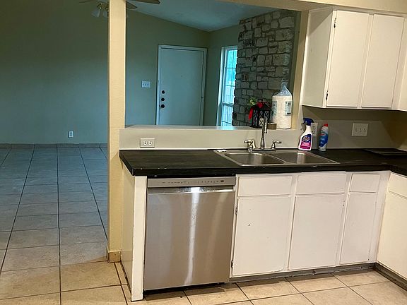 4th image of 10307 Burmaster Ln #B