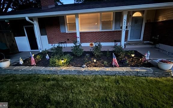 4th image of 3713 Randolph St