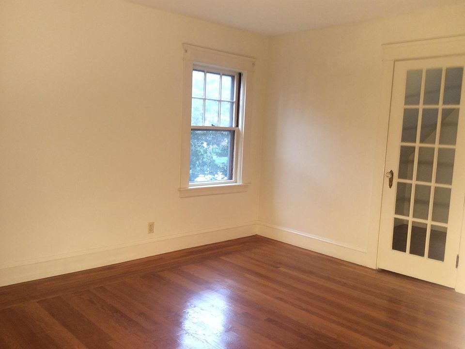 1st image of 87 Grand Ave