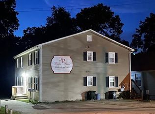 125 Macey Ave #A, Versailles, KY 40383