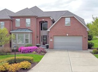 1426 Laurel Dr, Sewickley, PA 15143