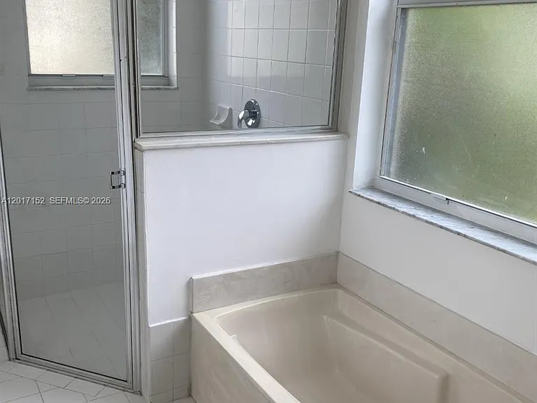 10270 SW 59th St — Photo 23