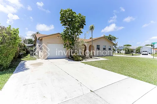 22187 SW 58th Ave Photo 1 22187 SW 58th Ave Photo 1