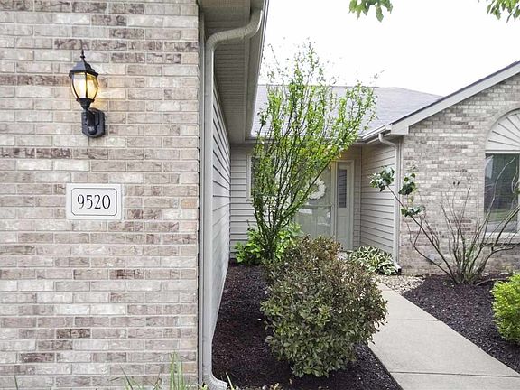 9520 Carine Cove, Fort Wayne, IN 46835