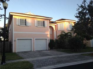 355 NE 30th Ave, Homestead, FL 33033