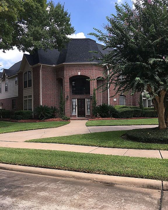 1st image of 2114 Pecan Trail Dr