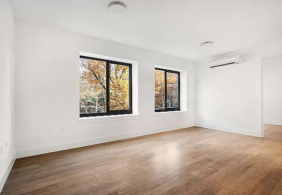 3rd image of 52 Convent Ave #2B