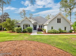 8613 Vintage Club Dr, Wilmington, NC 28411