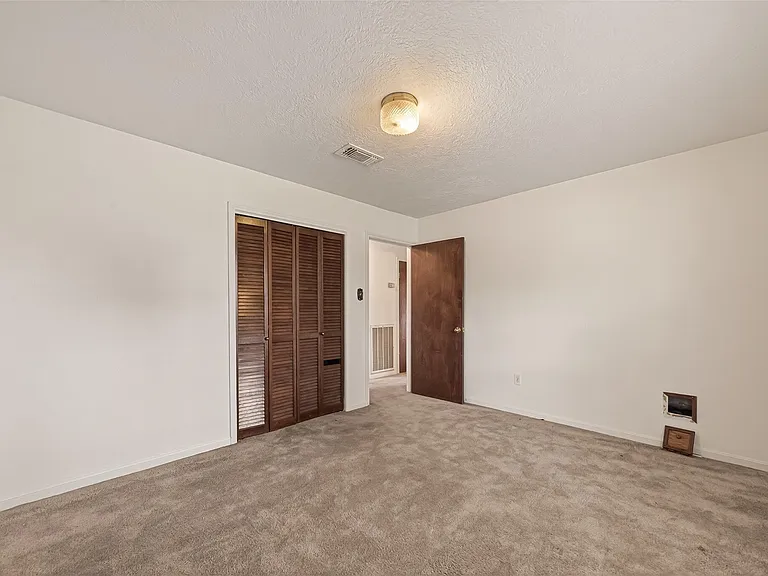 12835 Woodlite Ln — Photo 24