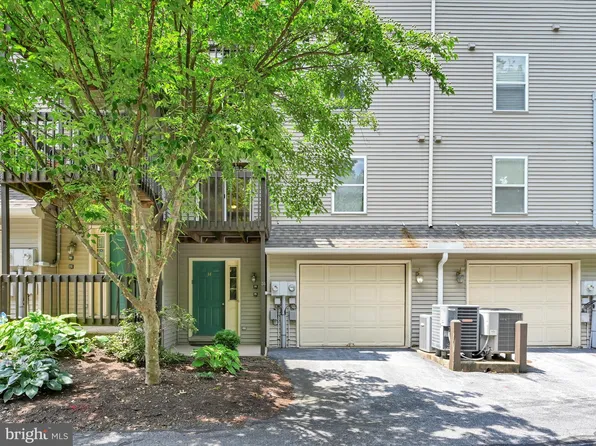 34 Westpointe Dr, Ephrata, PA 17522